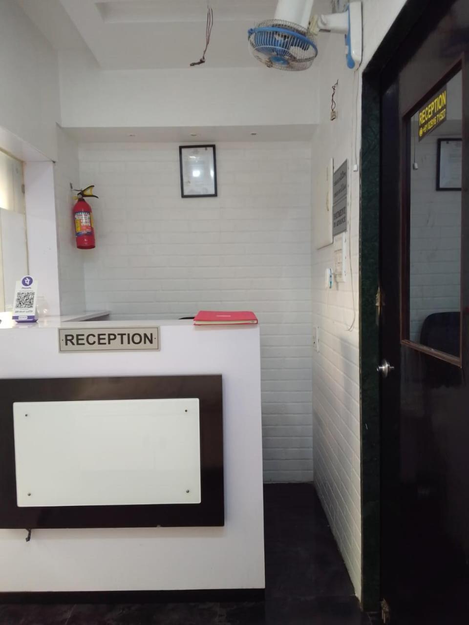 Hostel New Address -1 Min-seepz Metro Station