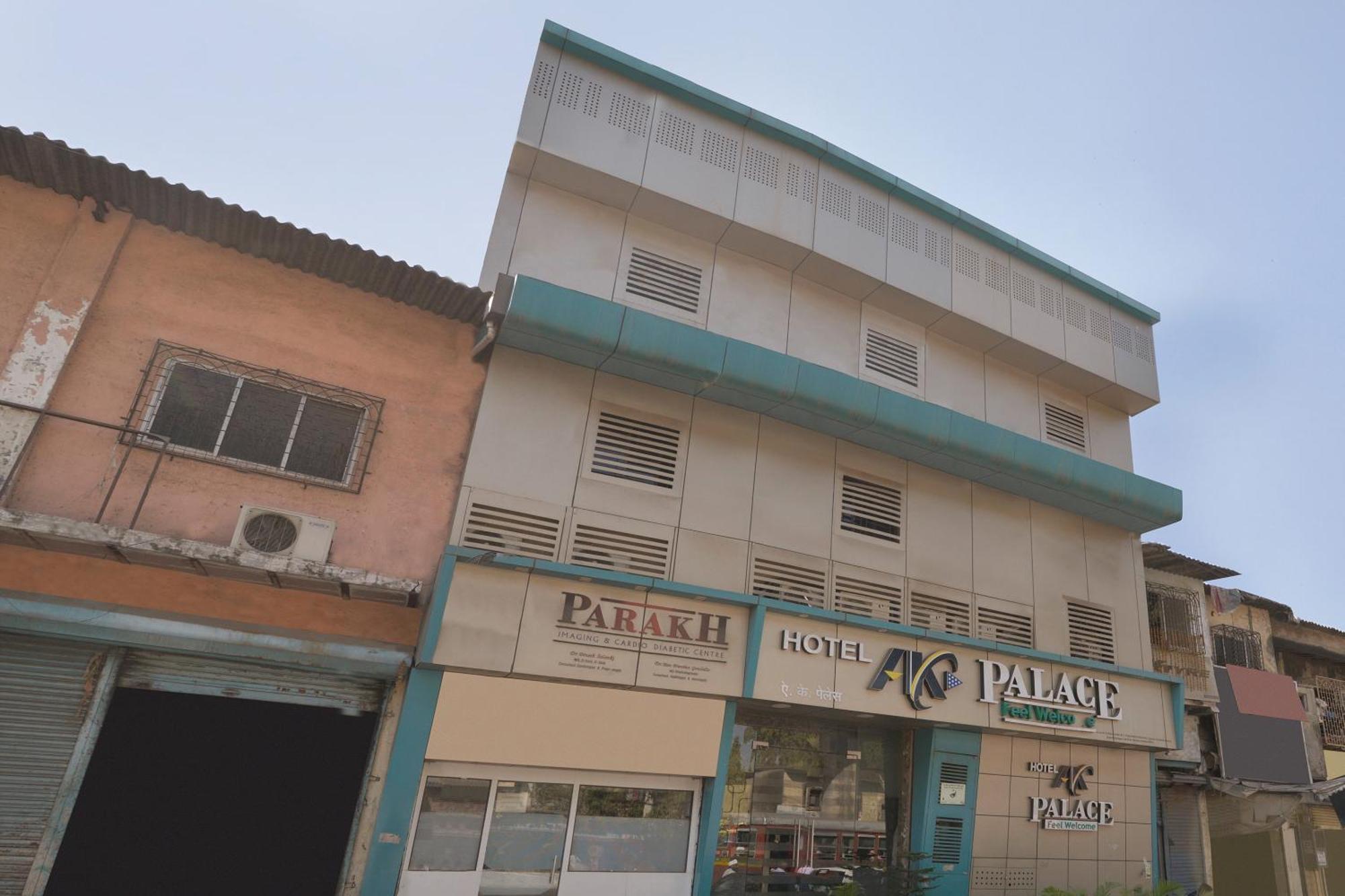 O Ak Palace Near Chhatrapati Shivaji International Airport Hotel 3*