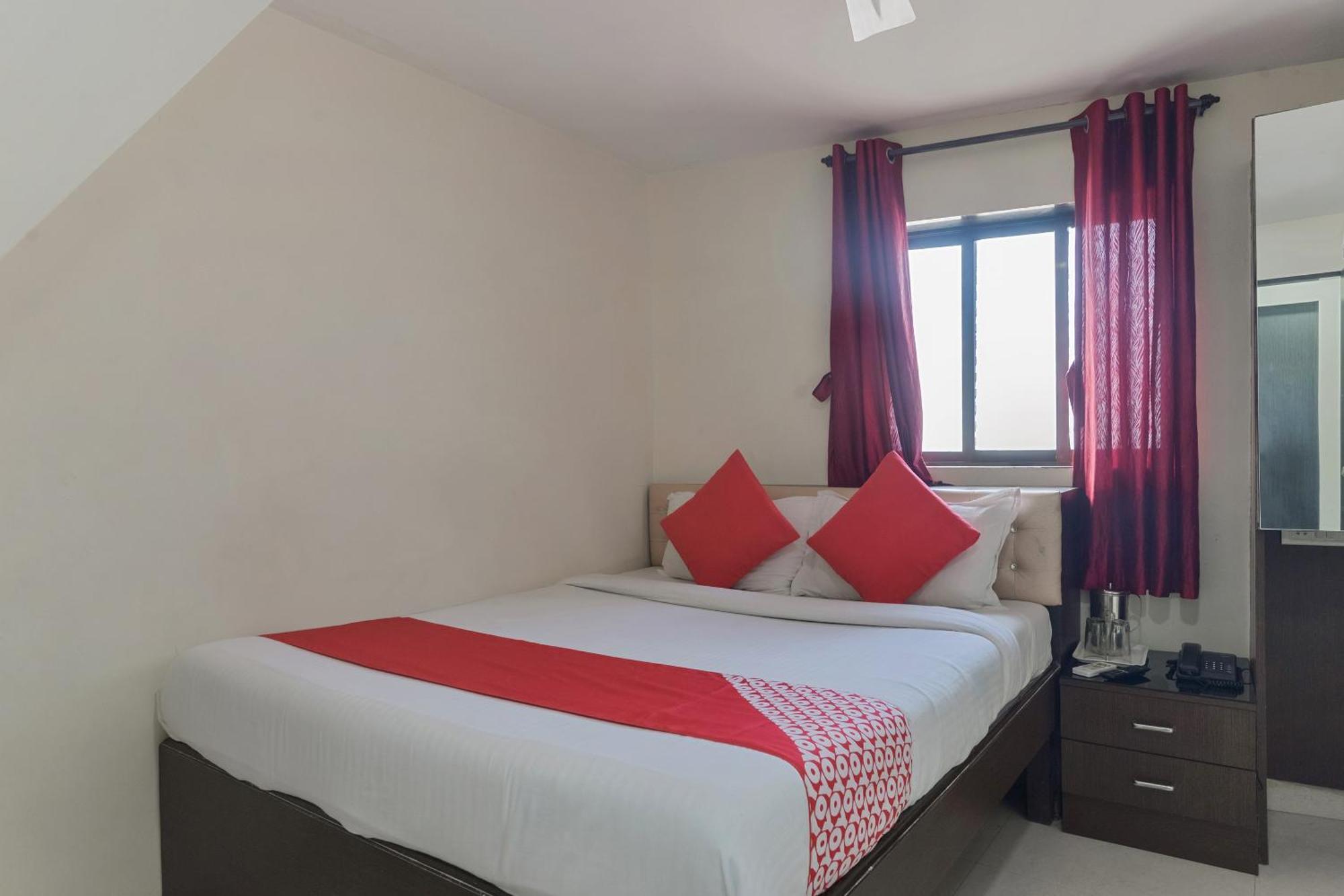 O Ak Palace Near Chhatrapati Shivaji International Airport Hotel Mumbai