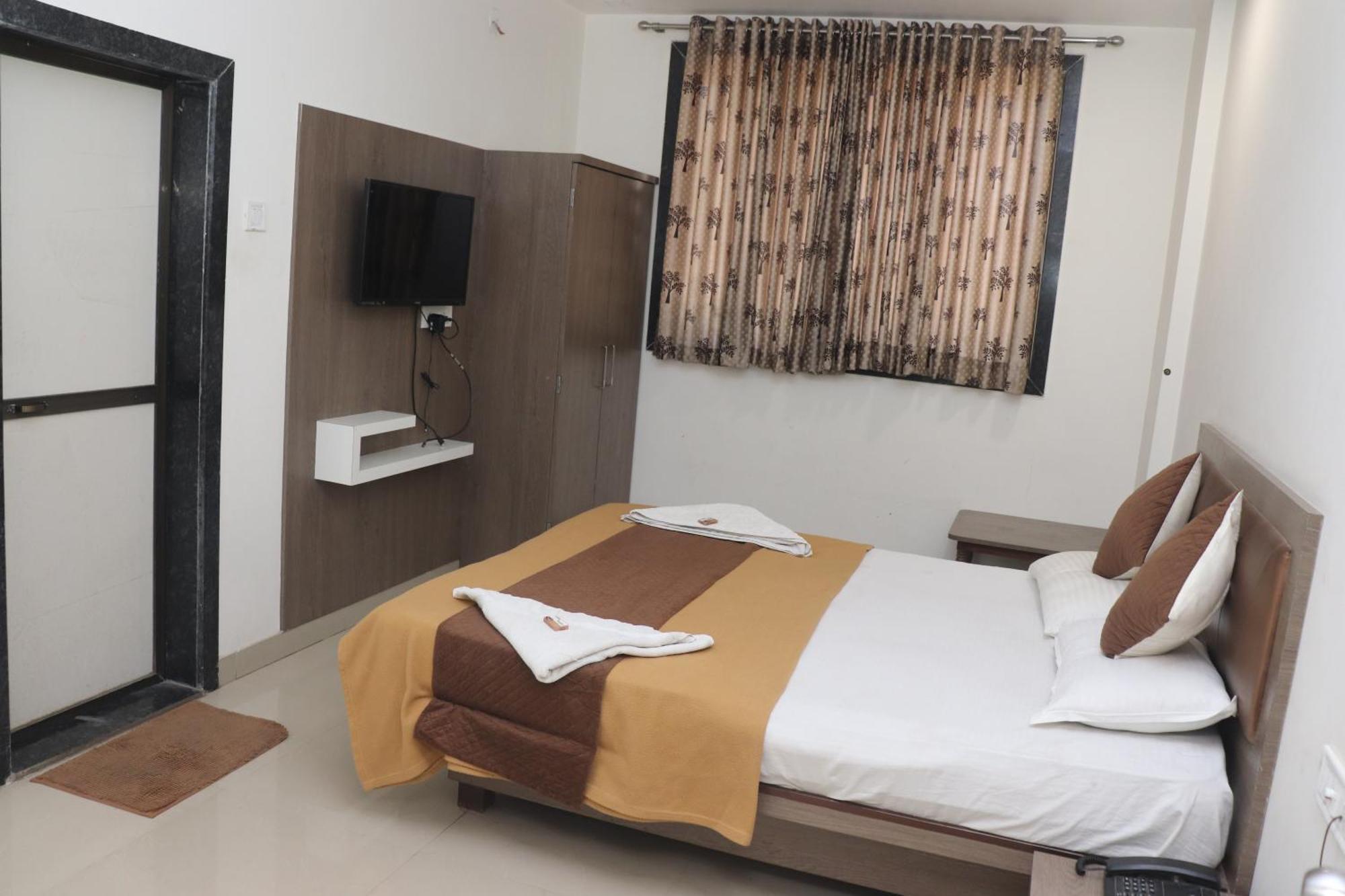 Hotel The Sun Residency 4*