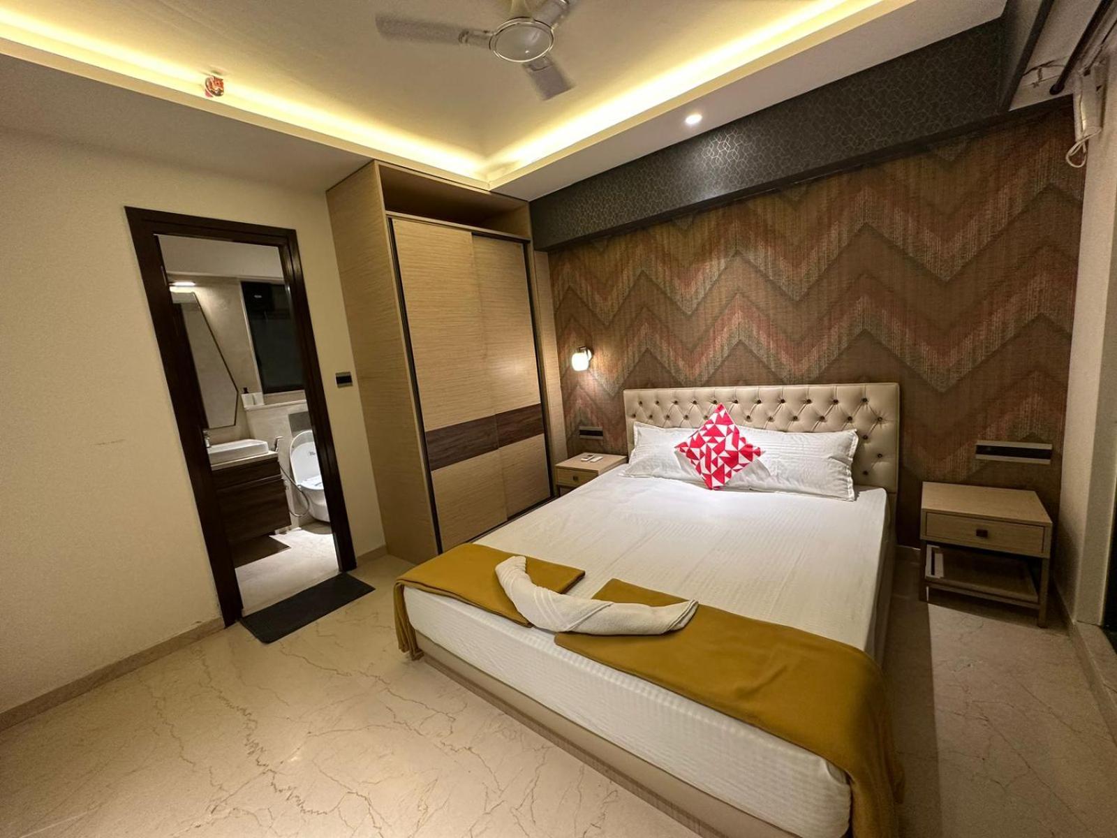 Apartment 1br Service In Bkc Mumbai