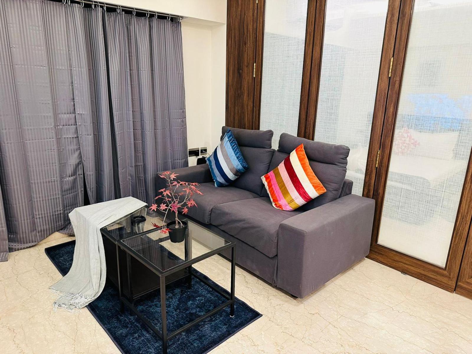 Apartamento 1br Service In Bkc