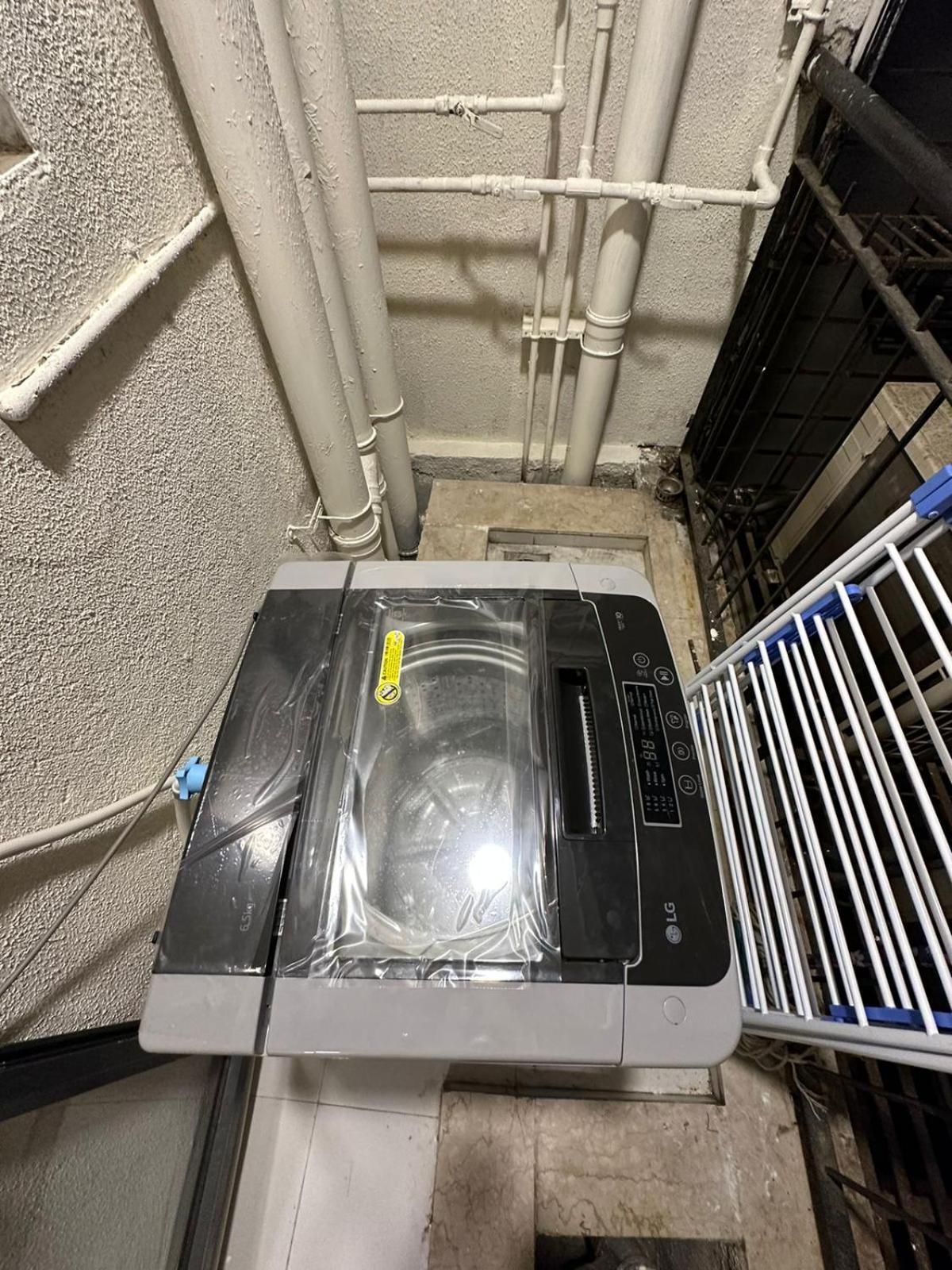1br Service In Bkc Apartamento Bombaim