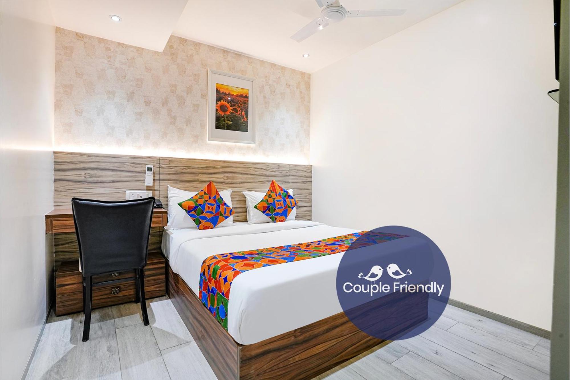 Fabexpress The Dream Residency - Nr International Airport Hotel 3*