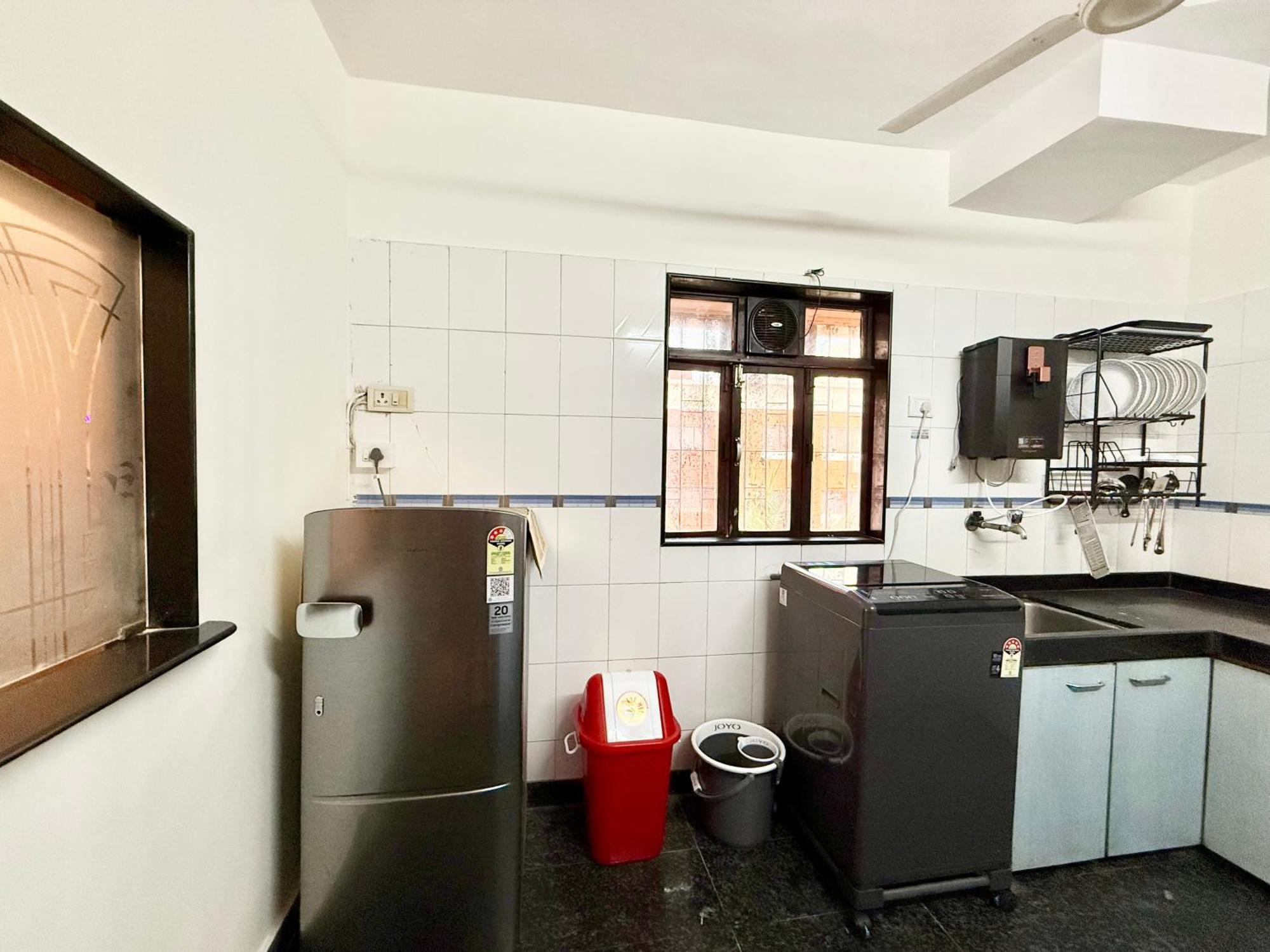 Lovely 3bhk Serviced Near Iskcon Temple, Juhu Mumbai