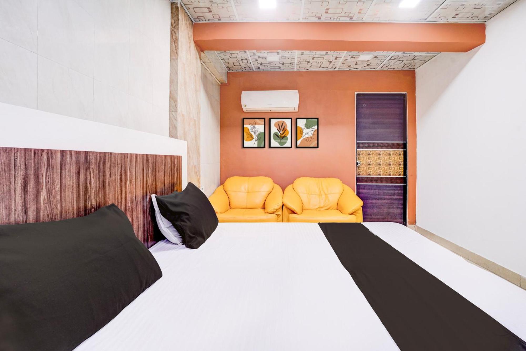 Super Collection O Lokhandwala Andheri West Formerly White Star Hotel Mumbai