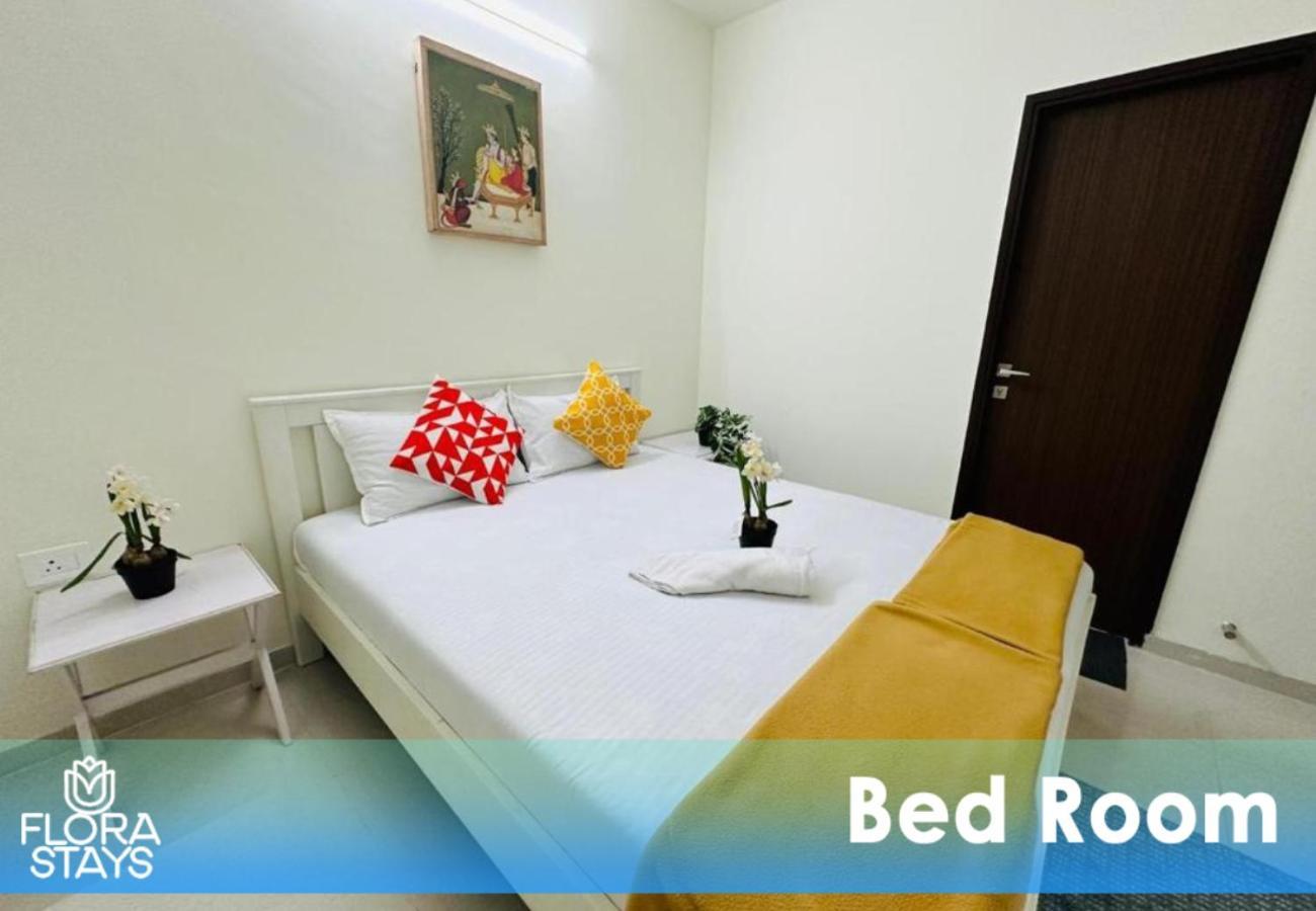 1br Service Aprt In Malad *