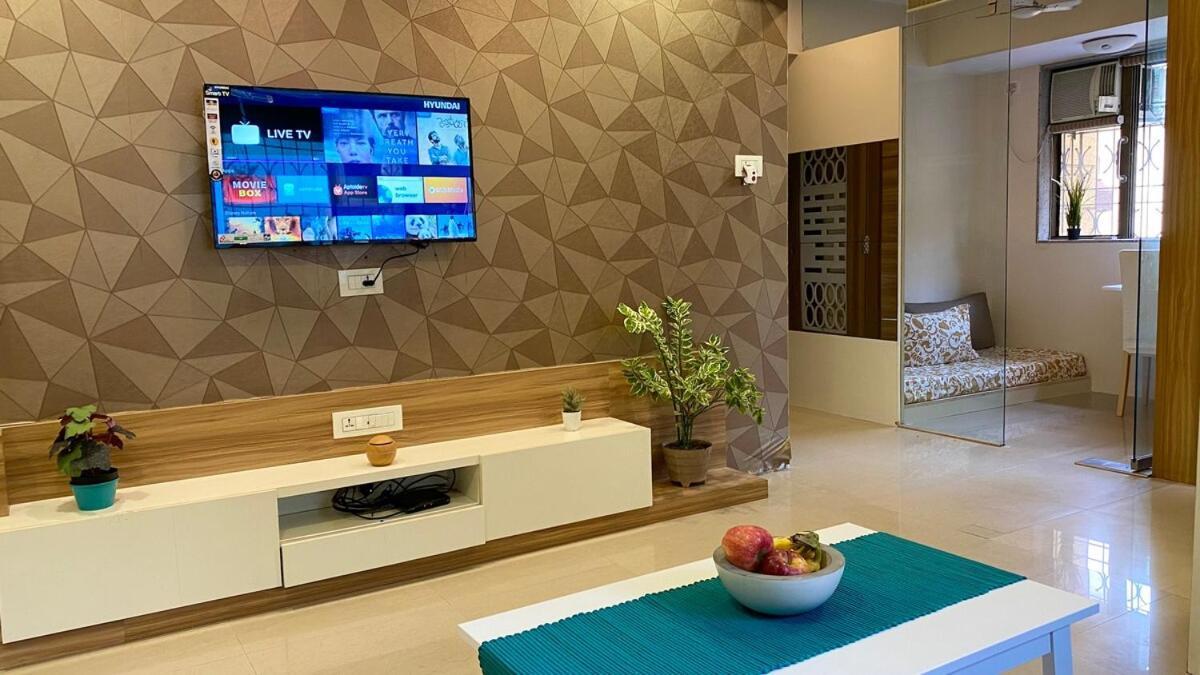 Chic Pad In Bandra West Apartment Mumbai
