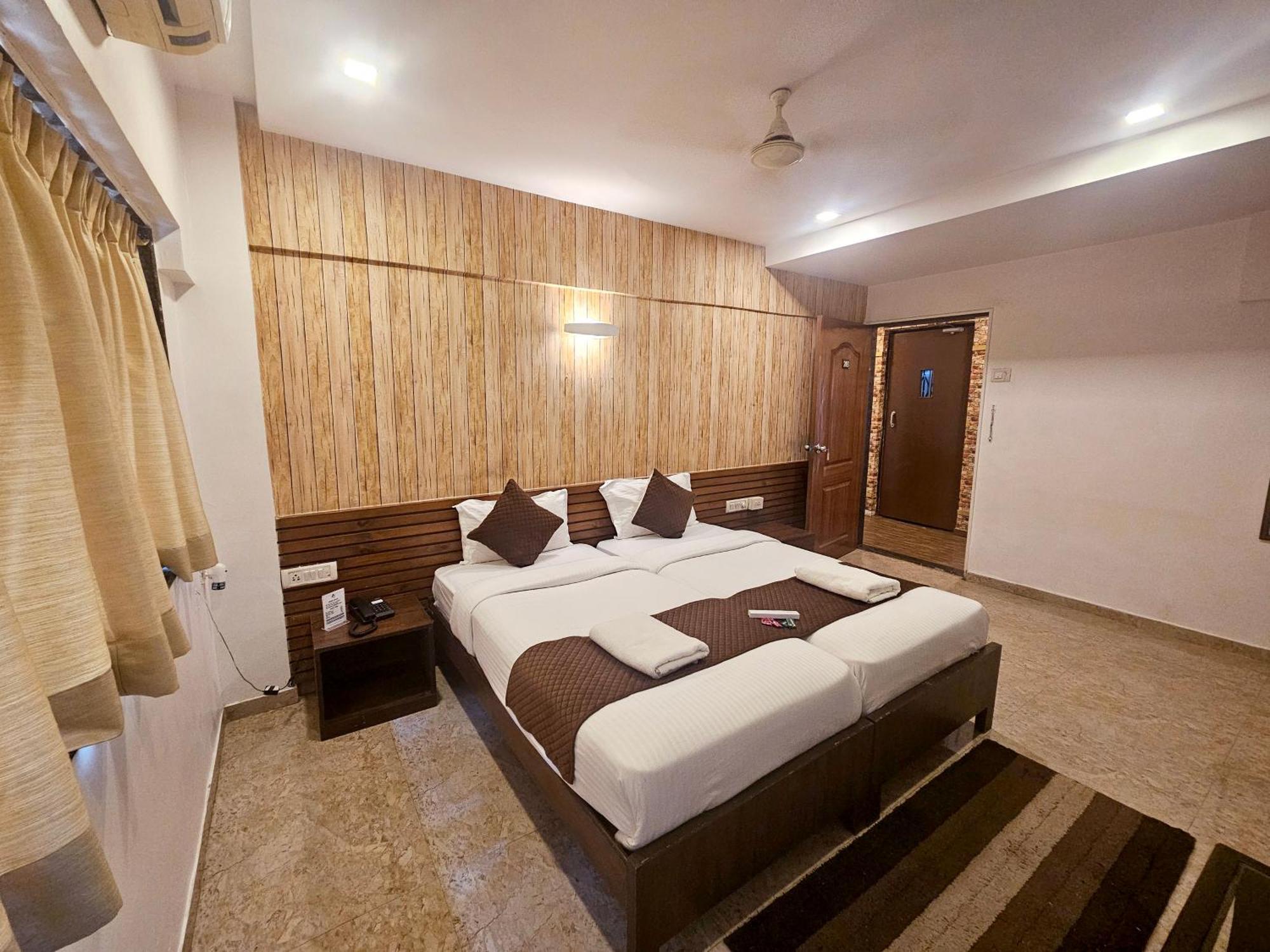 Astha Residency Bombaim