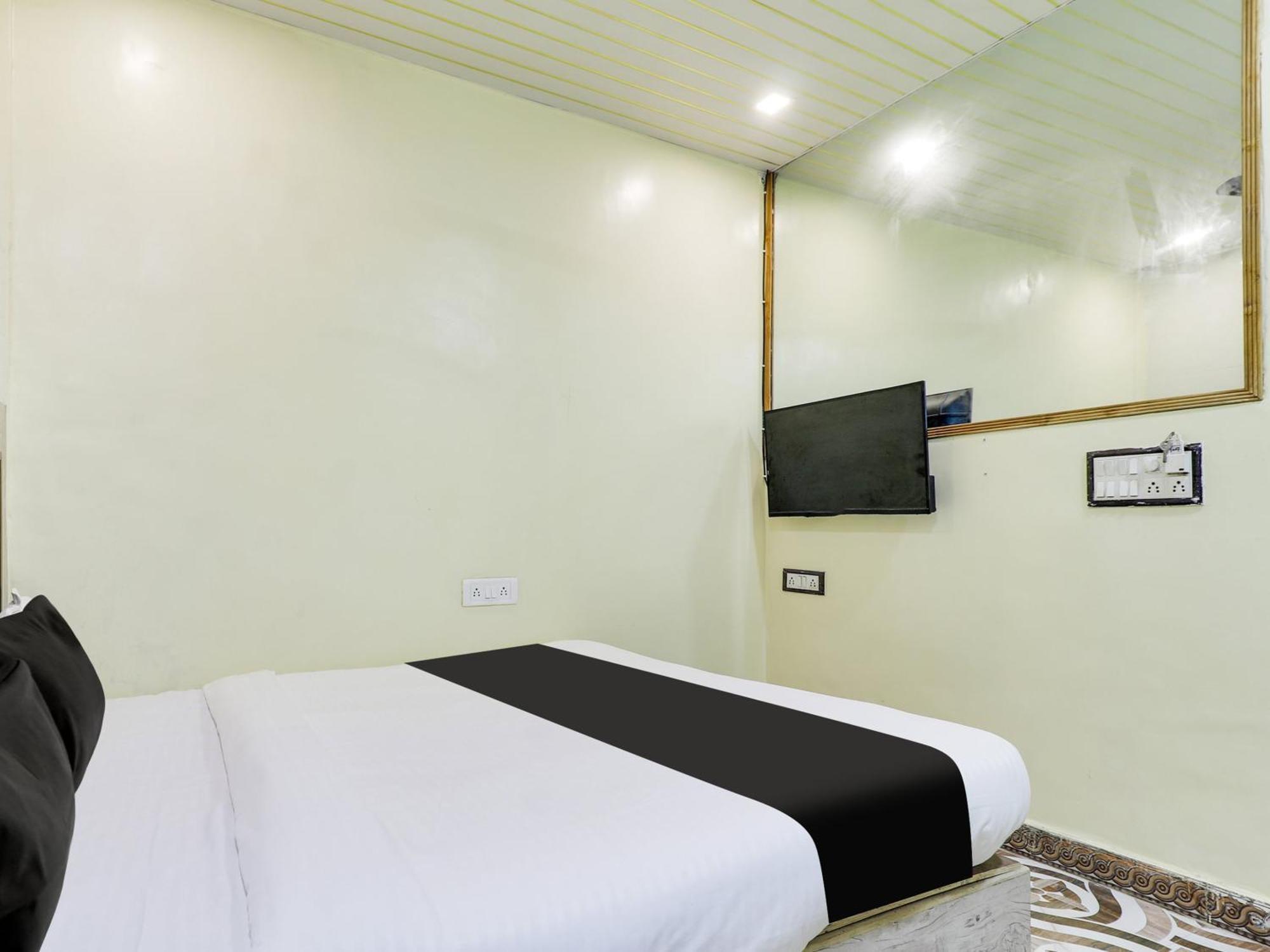 Hotel O Metro View 4*