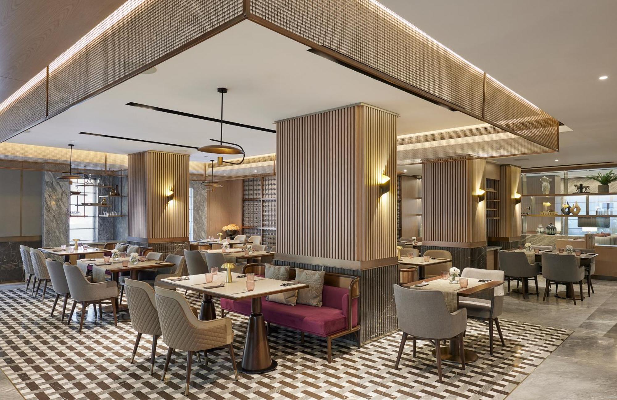 Astoria Hotel Mumbai