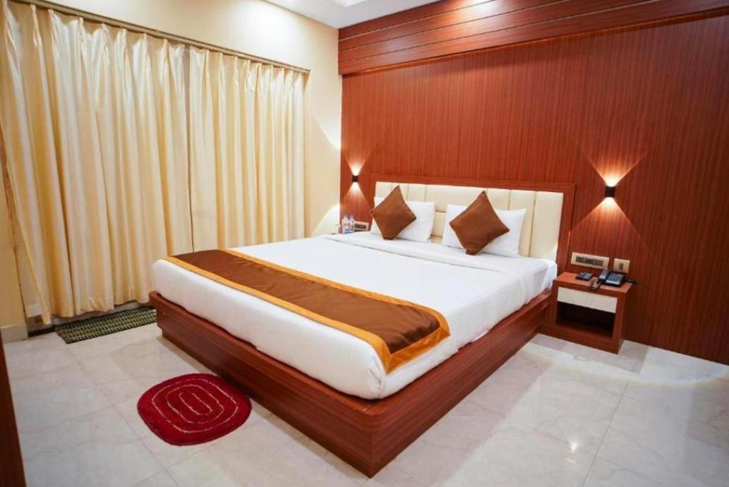 Radient International 2*