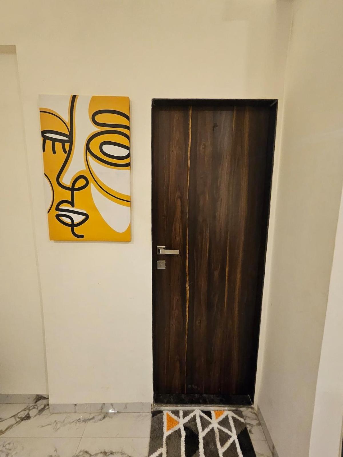 Bandra Bloom- Spacious1bhk Near Lilavati&bandstand *