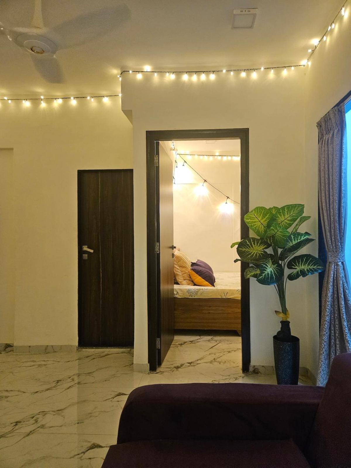 Bandra Bloom- Spacious1bhk Near Lilavati&bandstand
