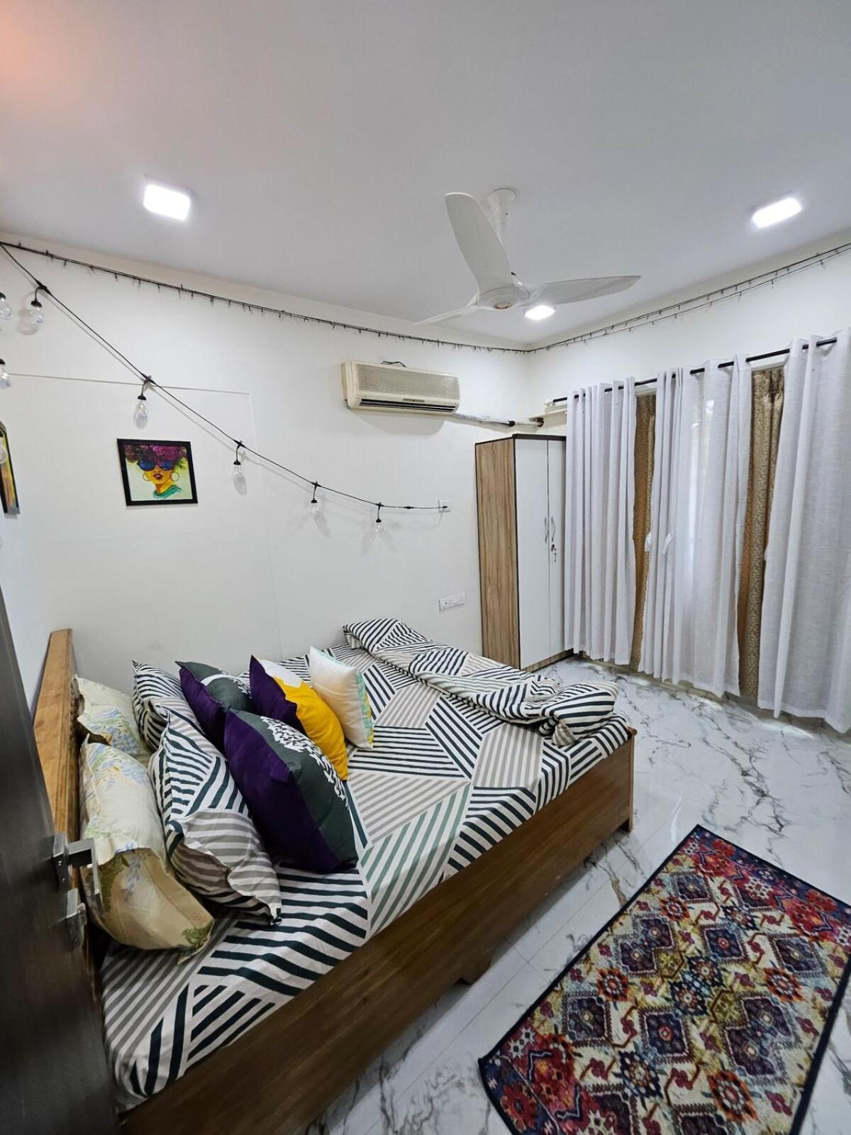 Bandra Bloom- Spacious1bhk Near Lilavati&bandstand Apartment