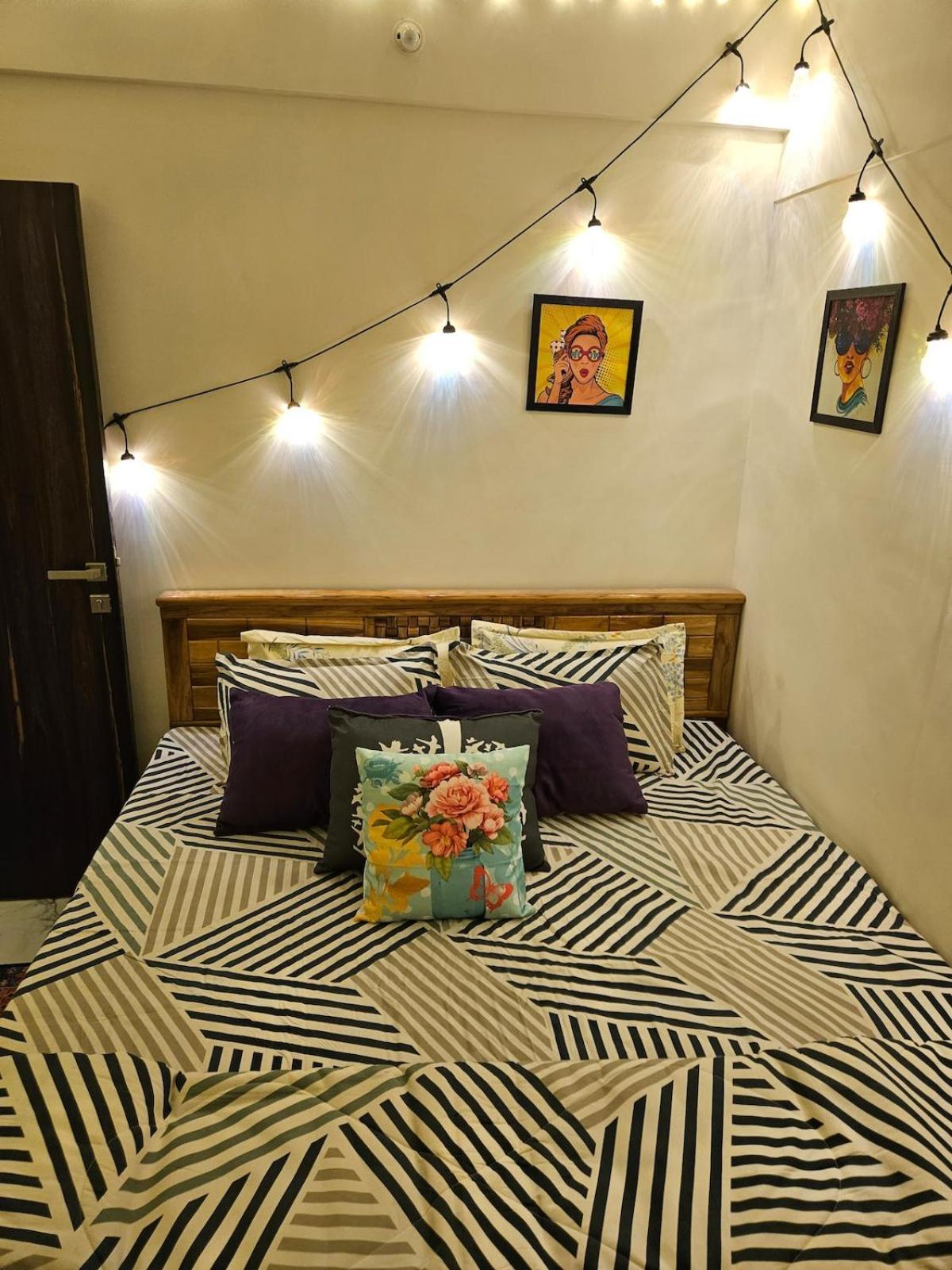Bandra Bloom- Spacious1bhk Near Lilavati&bandstand