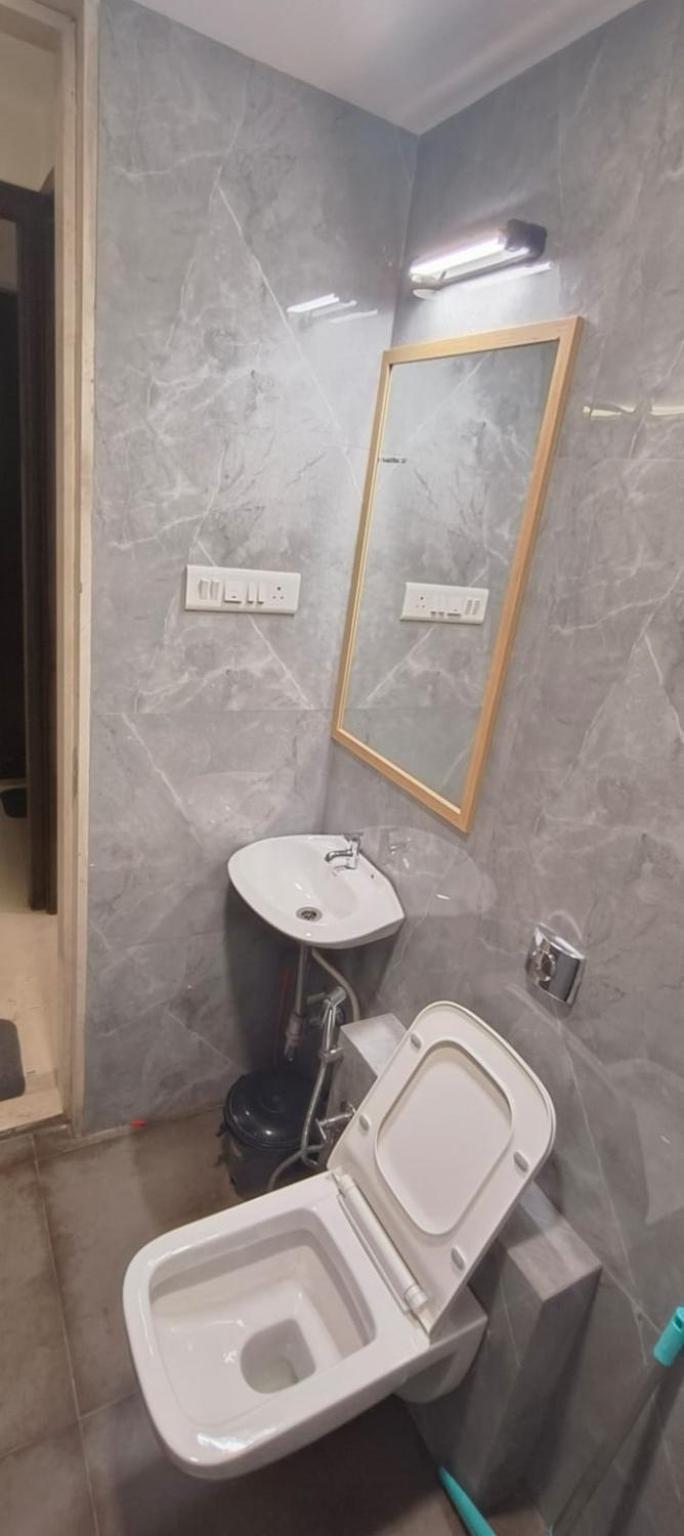 Selene 2bhk Bandra W By The Company Bombaim