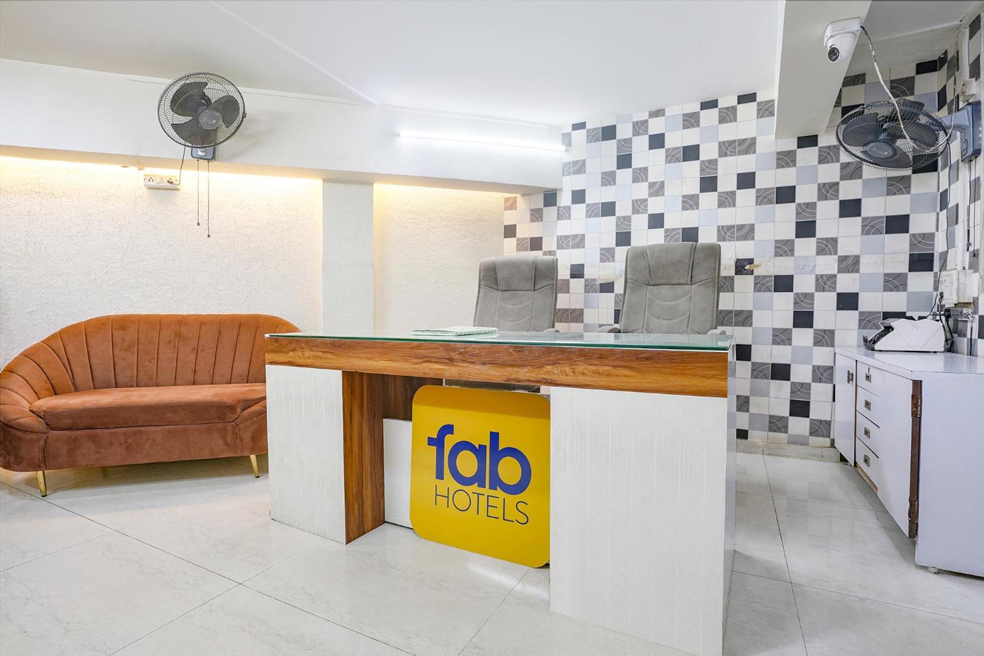 Fabhotel Shree Balaji 3*