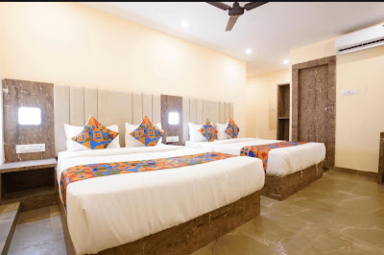 Hotel Crystal Goregaon West Mumbai