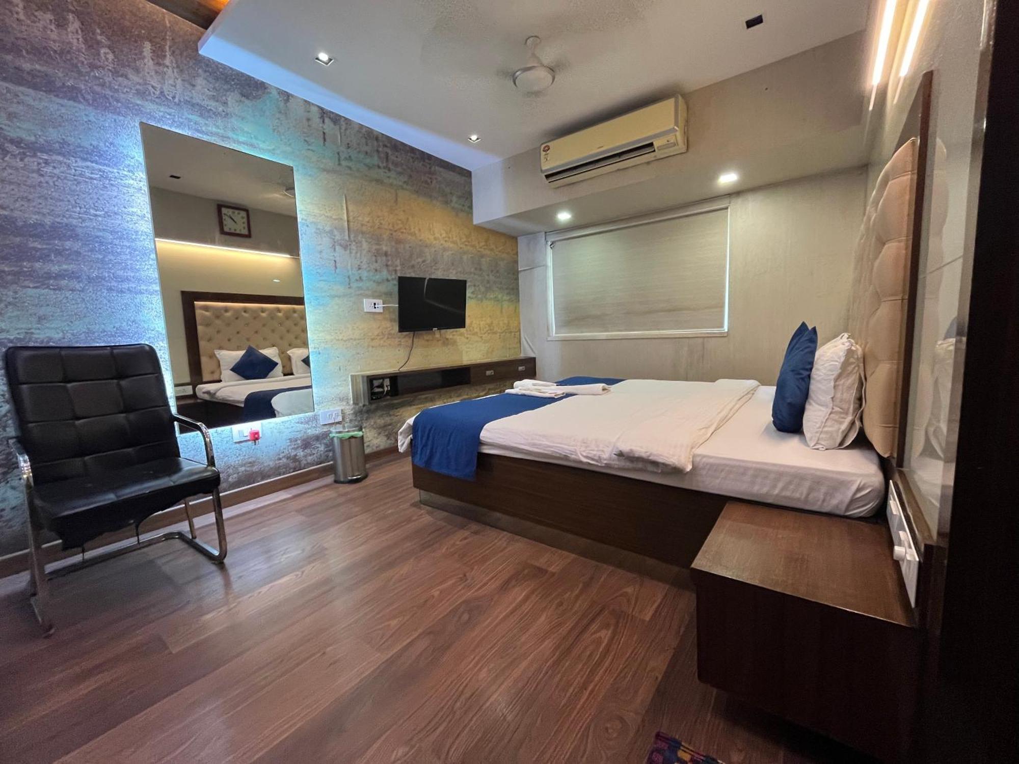 Casa de hóspedes Zenith Luxe - Near Iit & Hiranandani, Powai *