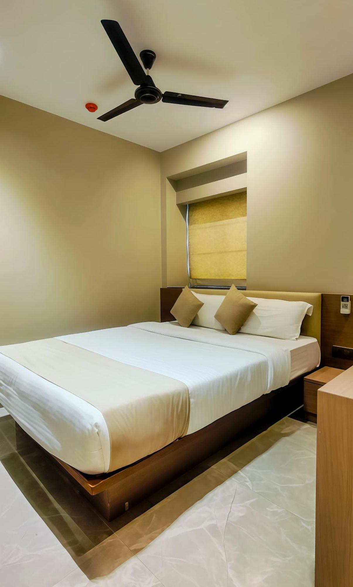 Inn The Falcon Mumbai