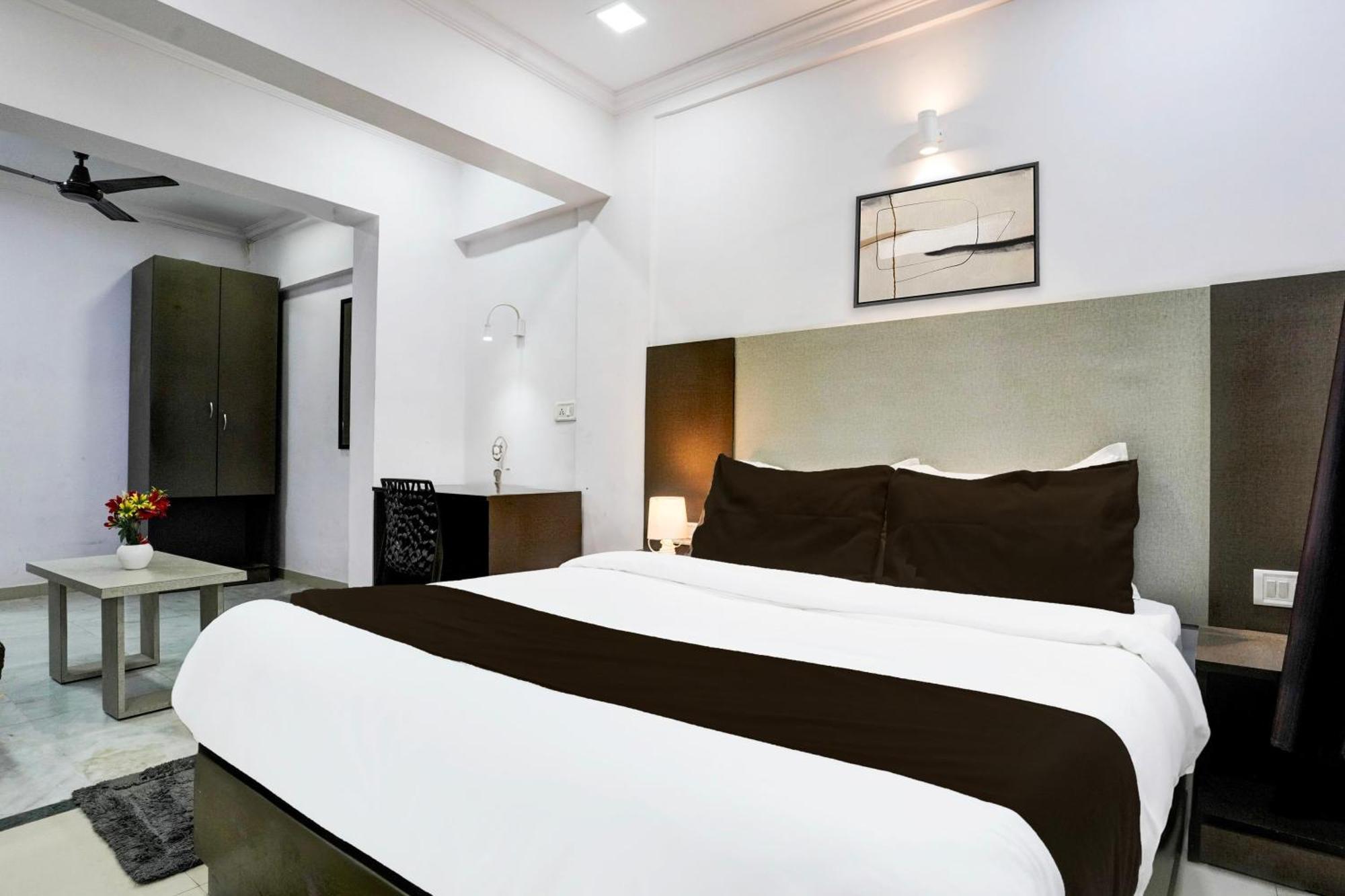 Hotel Super Hotel O Four Bungalow Formerly Ardaas Residency