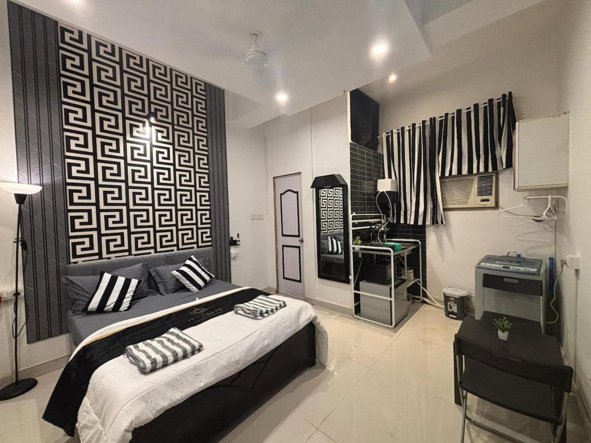 Ivy Splendour Dice Private Studio, Oshiwara Apartment Mumbai