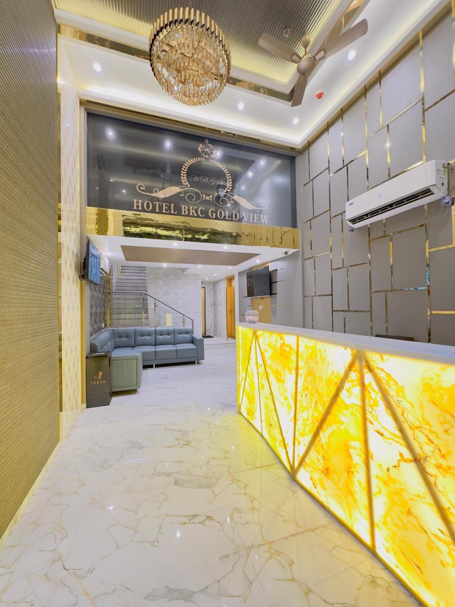 Bkc Gold View 3*