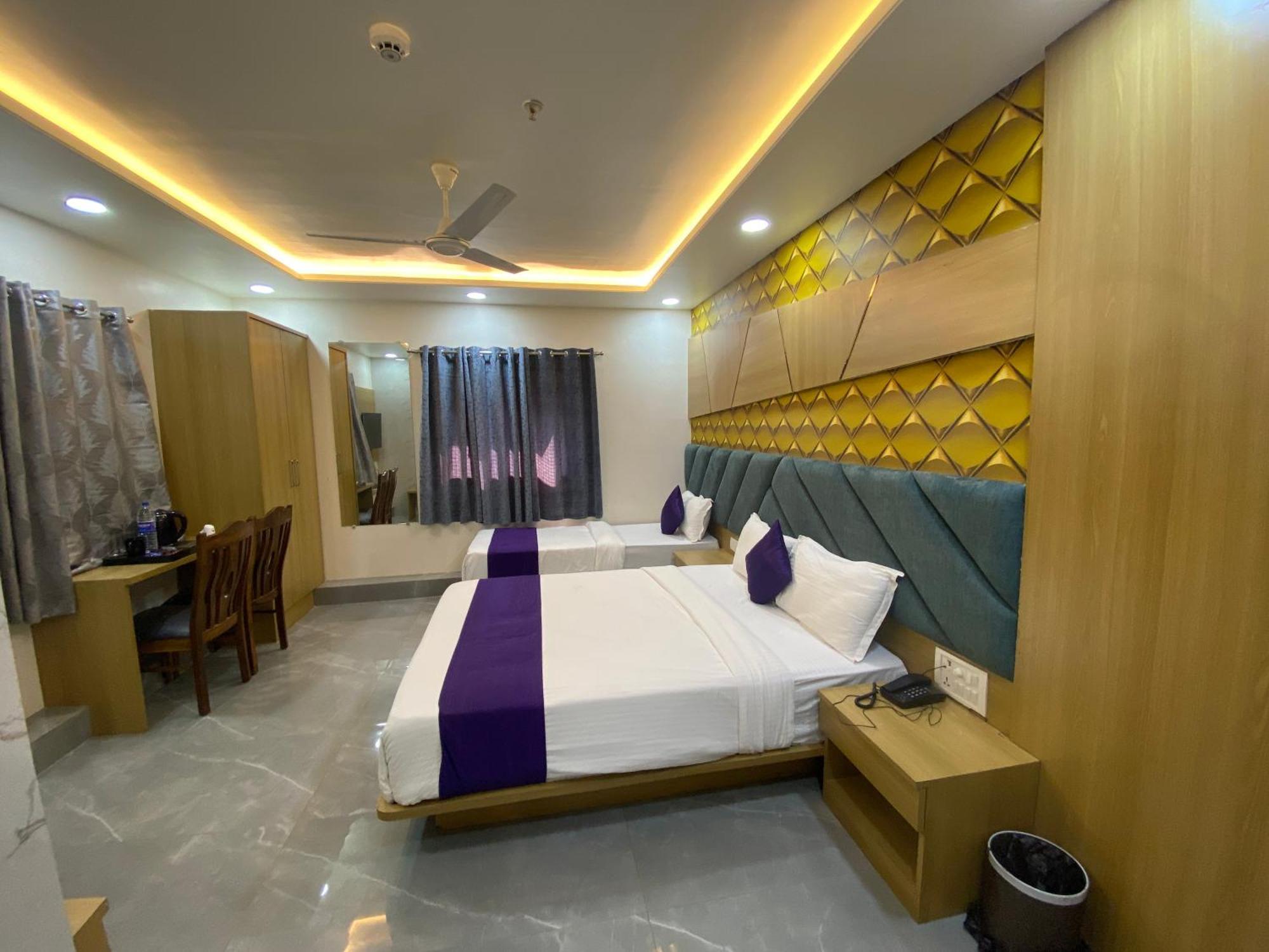 Bkc Gold View 3*
