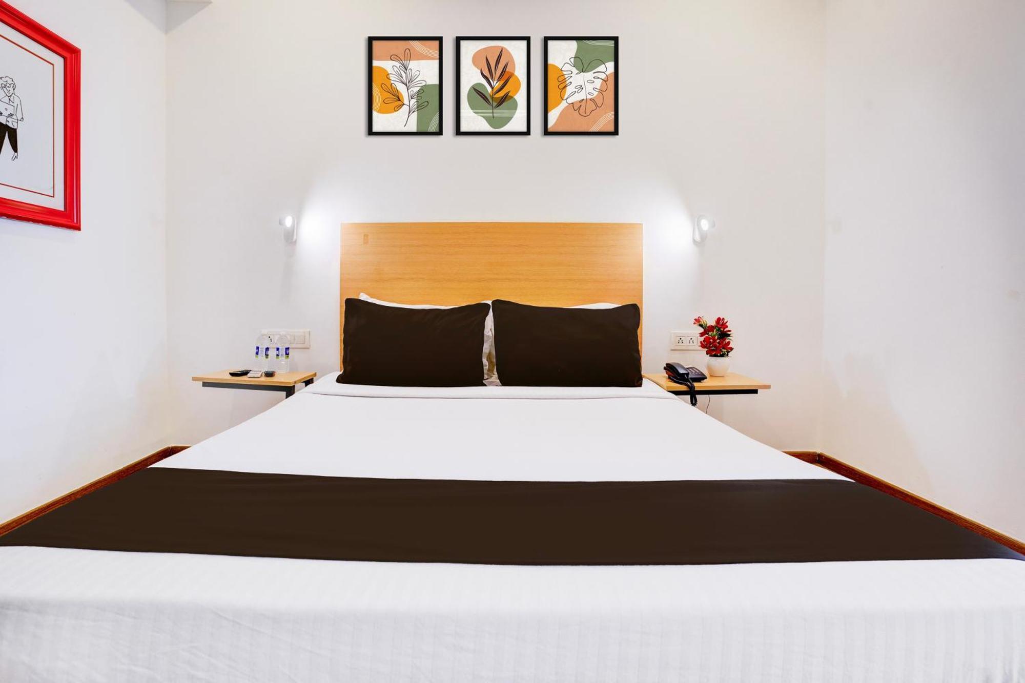 Super Townhouse Khar The Habitat Hotel Bombaim