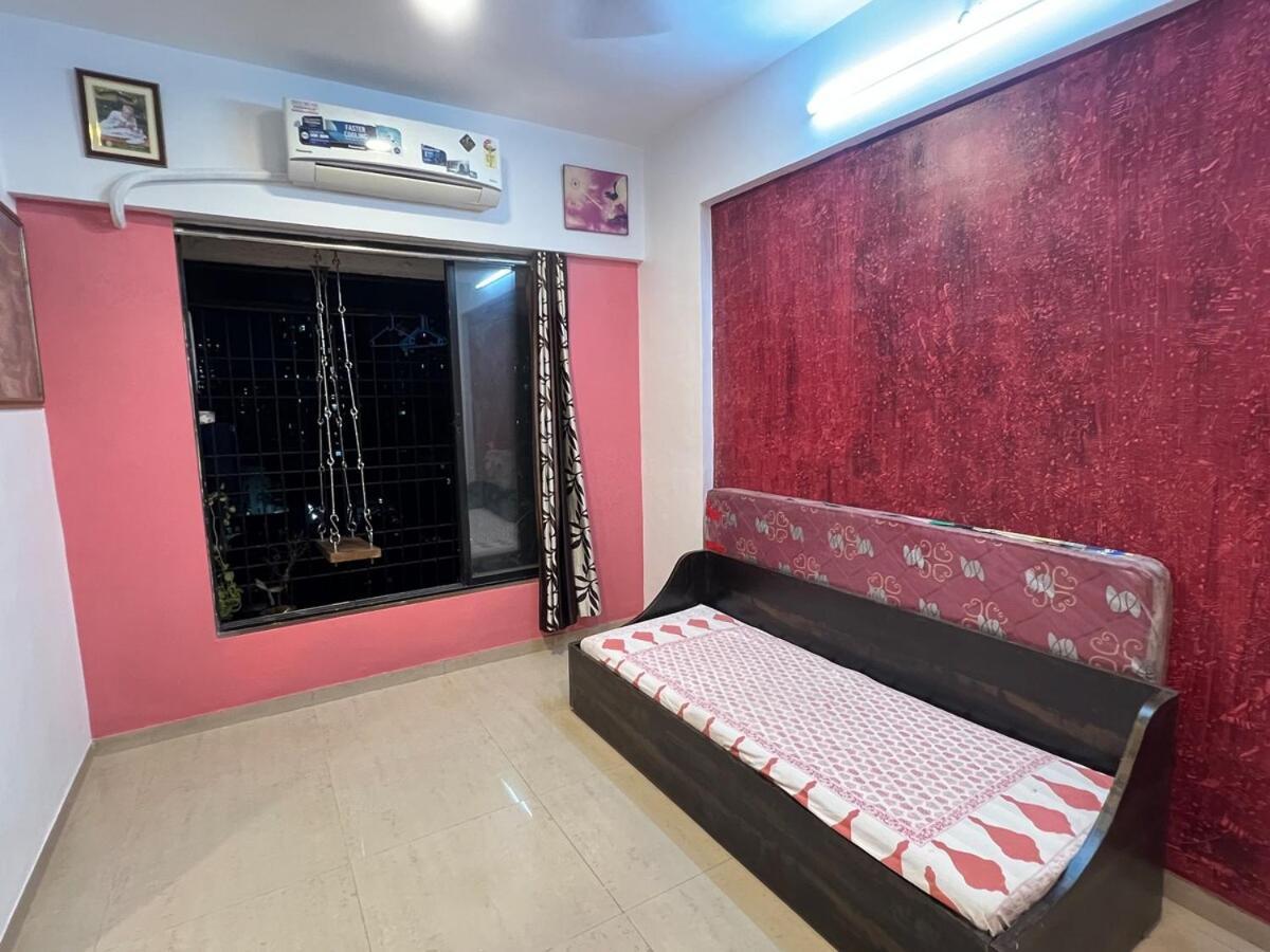 Apartment 1bhk Entire Flat In Oshiwara *