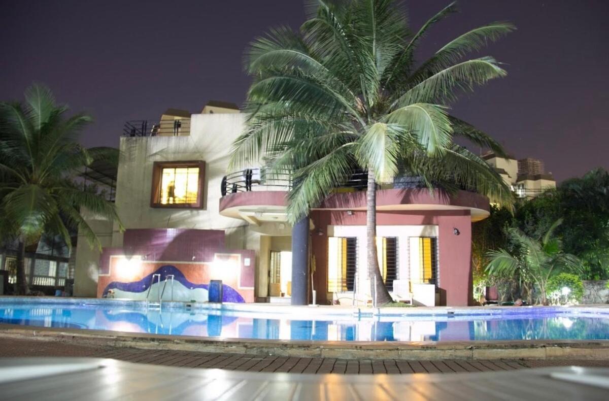 Apartment Lovely Two Bedrooms Huge In
