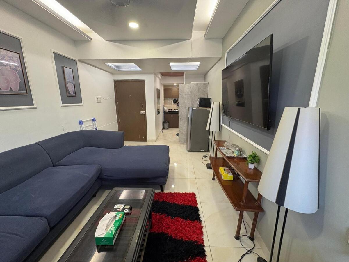 6th Floor 1bhk Close To Bkc *