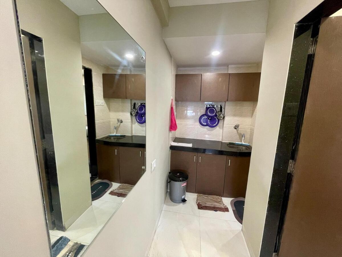 6th Floor 1bhk Close To Bkc *