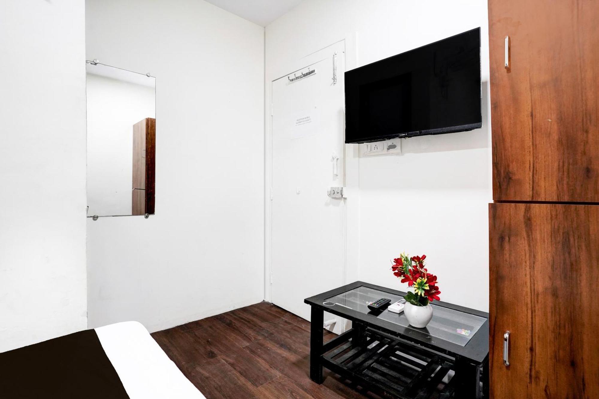 Super O Bkc Santacruz East Hotel