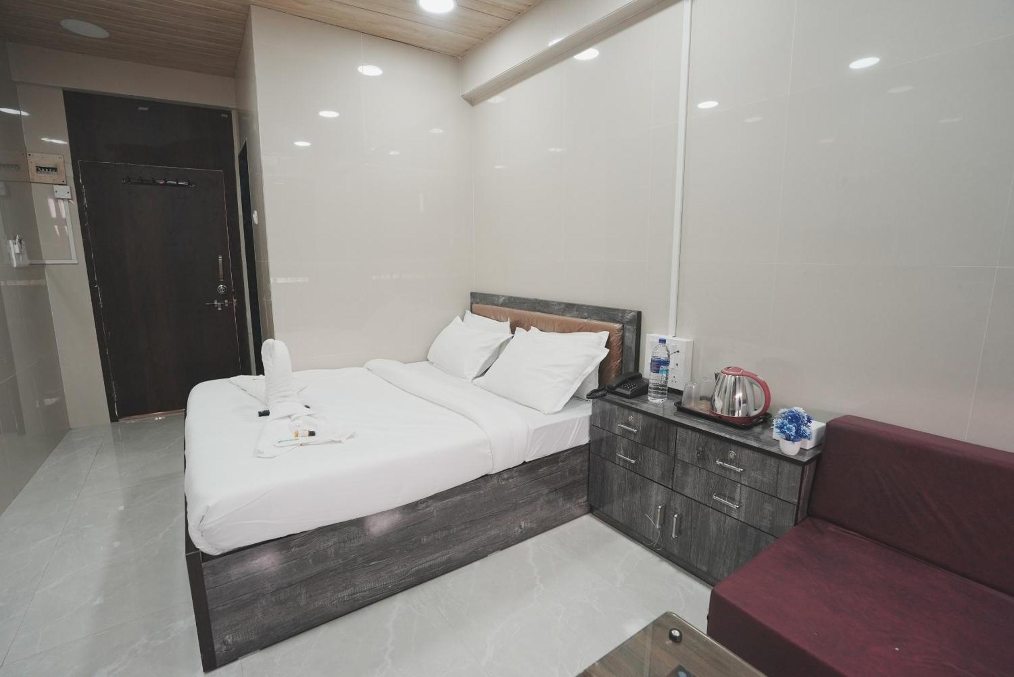 Hotel Jupiter Residency 3*