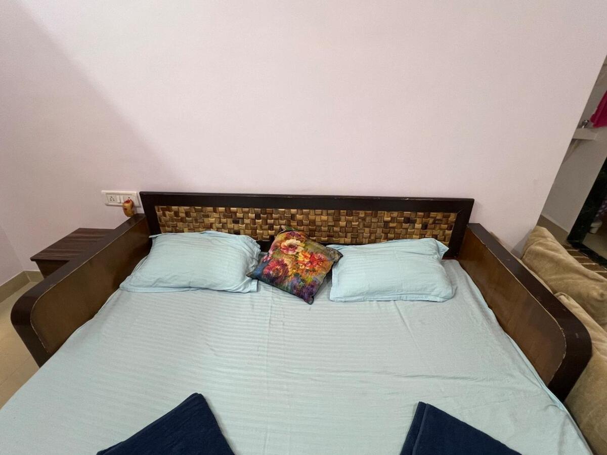 In Andheri West -007 Apartment *