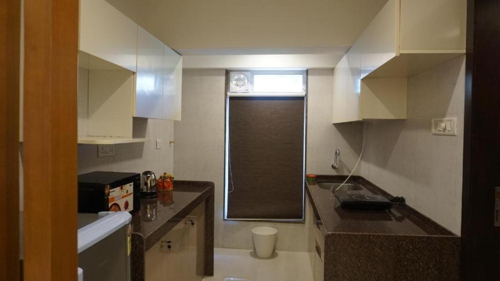 2br Theme In Chembur Apartment *
