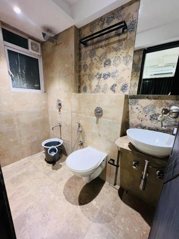 2br Theme In Chembur Apartment