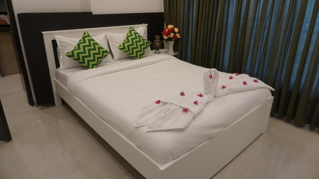 Apartment 2br Theme In Chembur *