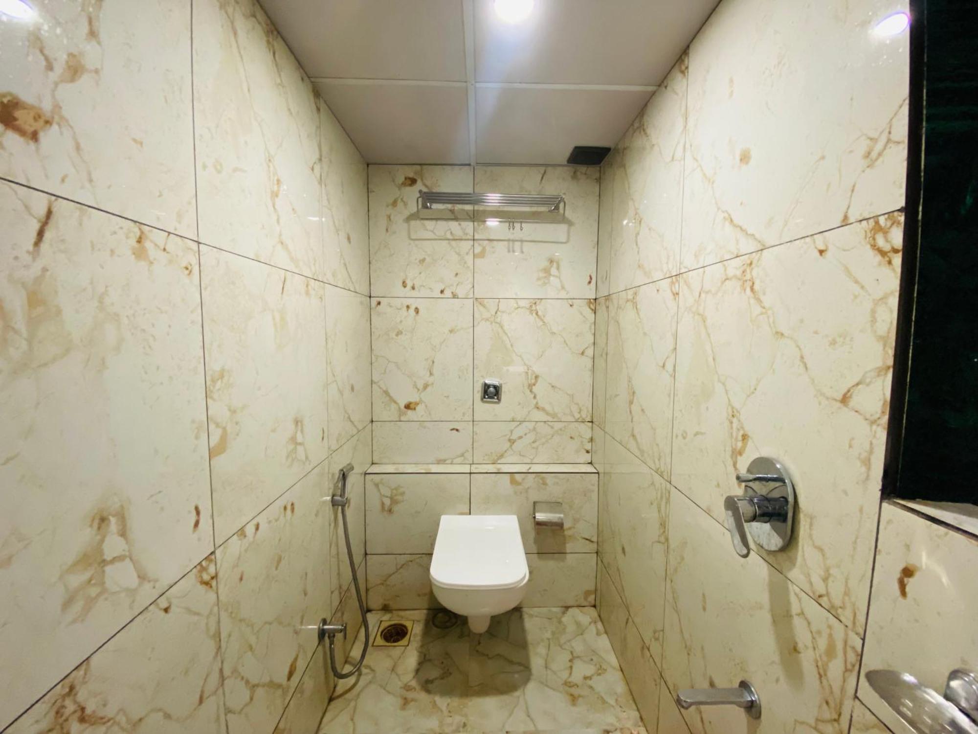 Ak Residency Hotel Bombaim