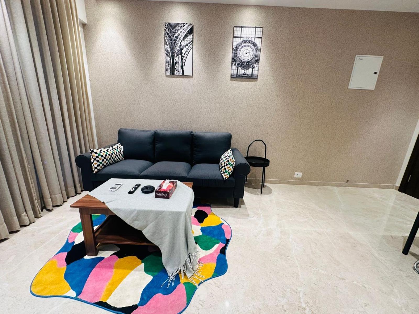 1br Theme In Powai