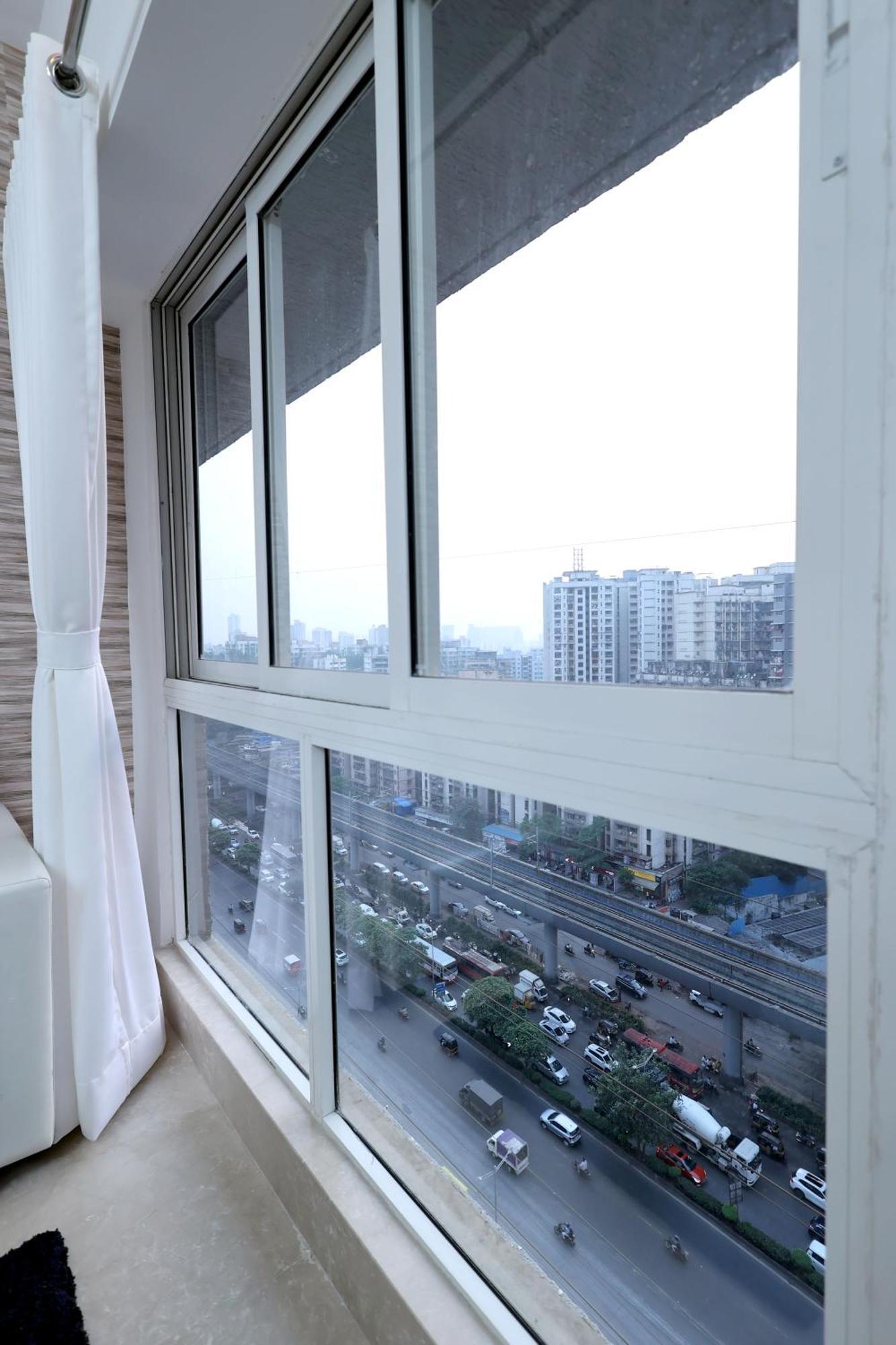 Apartment Gagal - Malad Mumbai