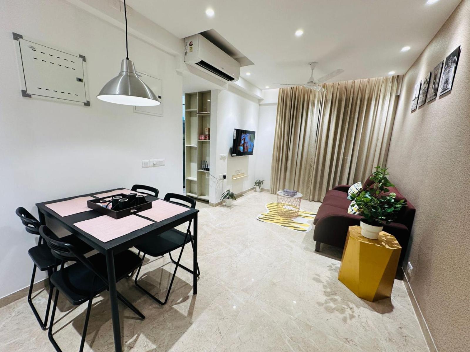 1br Theme In Powai Apartment *
