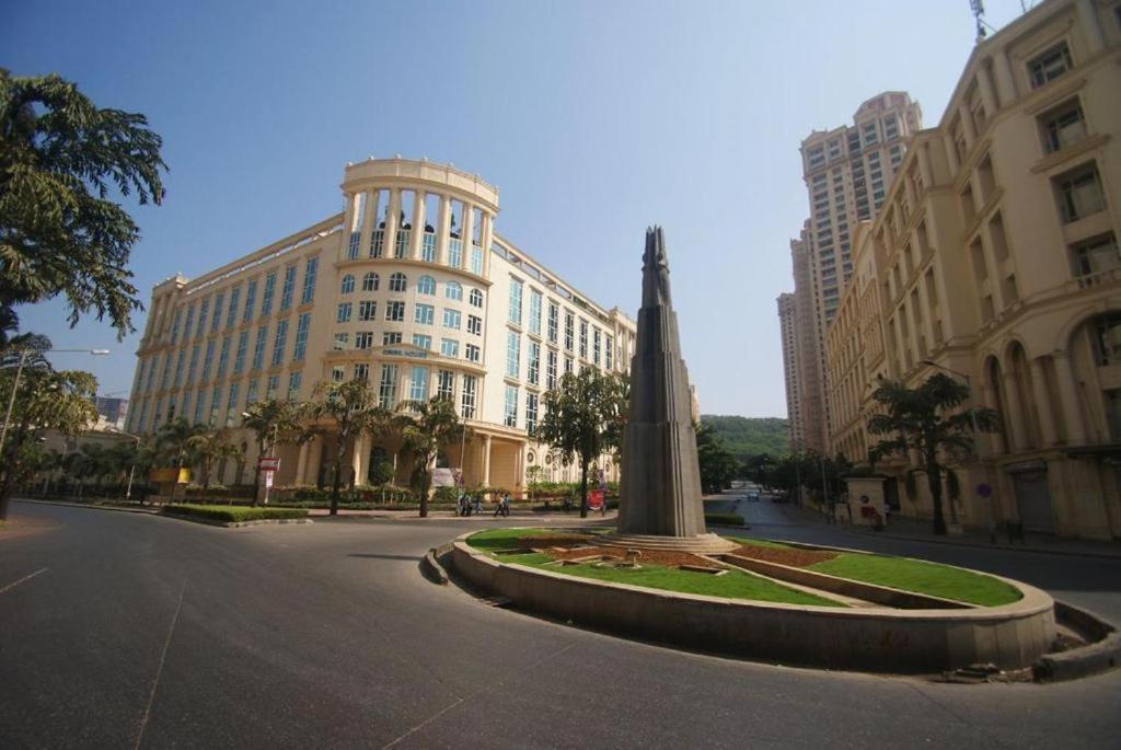 Apartment 1br Theme In Powai Mumbai