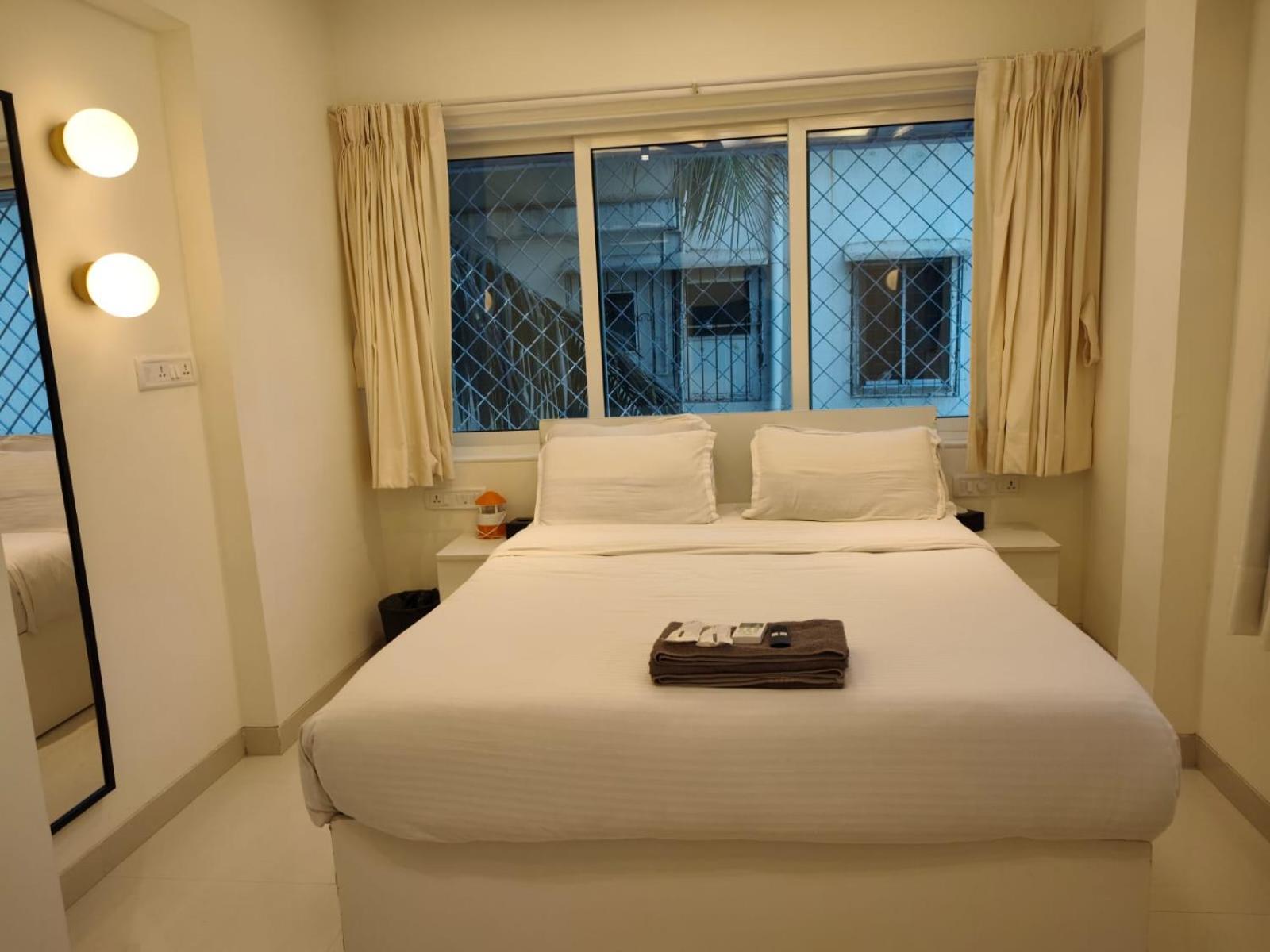 Apartment Lyon Cozy 1 Bhk With Secure Cctv Access *