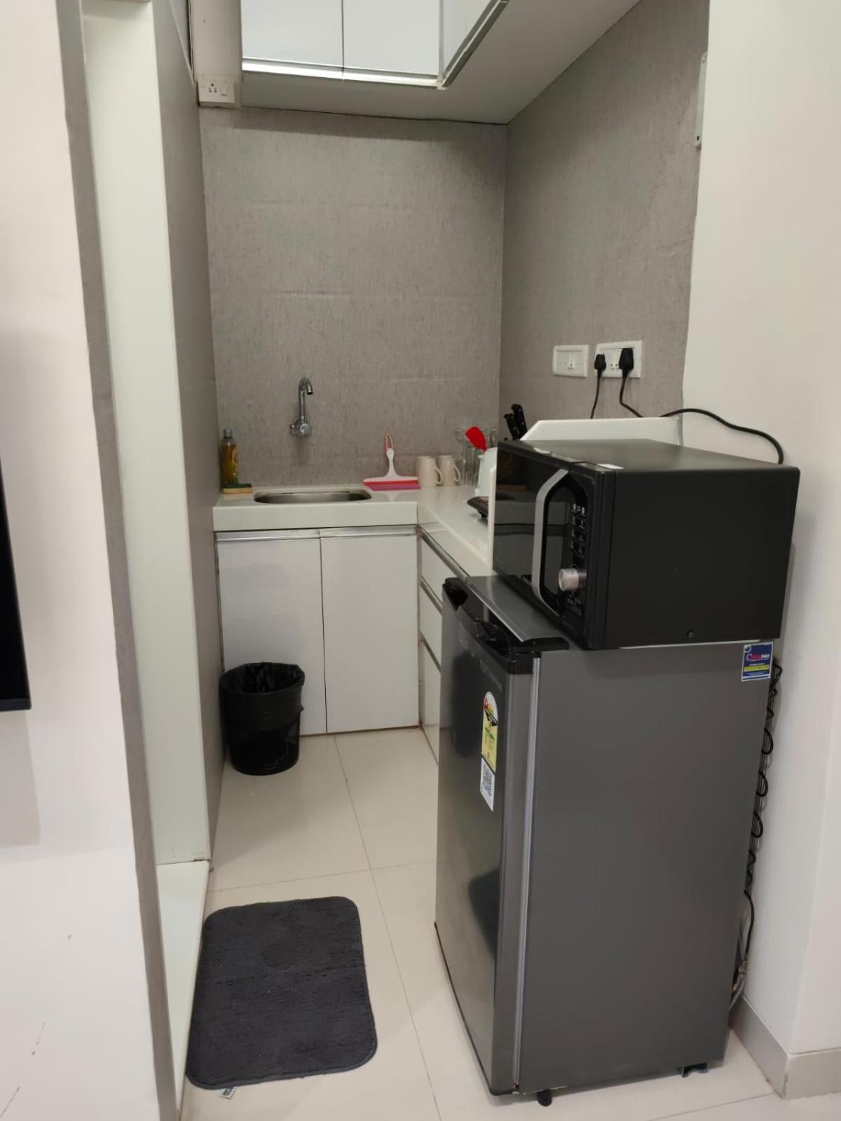 Apartment Lyon Cozy 1 Bhk With Secure Cctv Access Mumbai