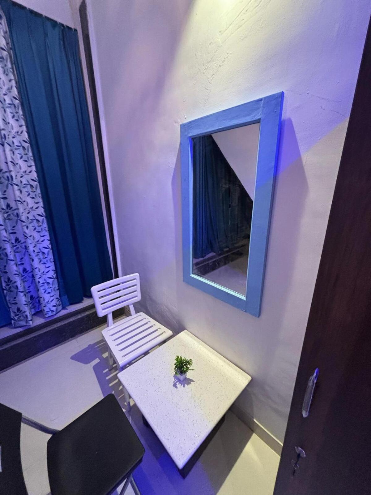Ivy Splendour Blu Private Studio, Oshiwara, Mumbai