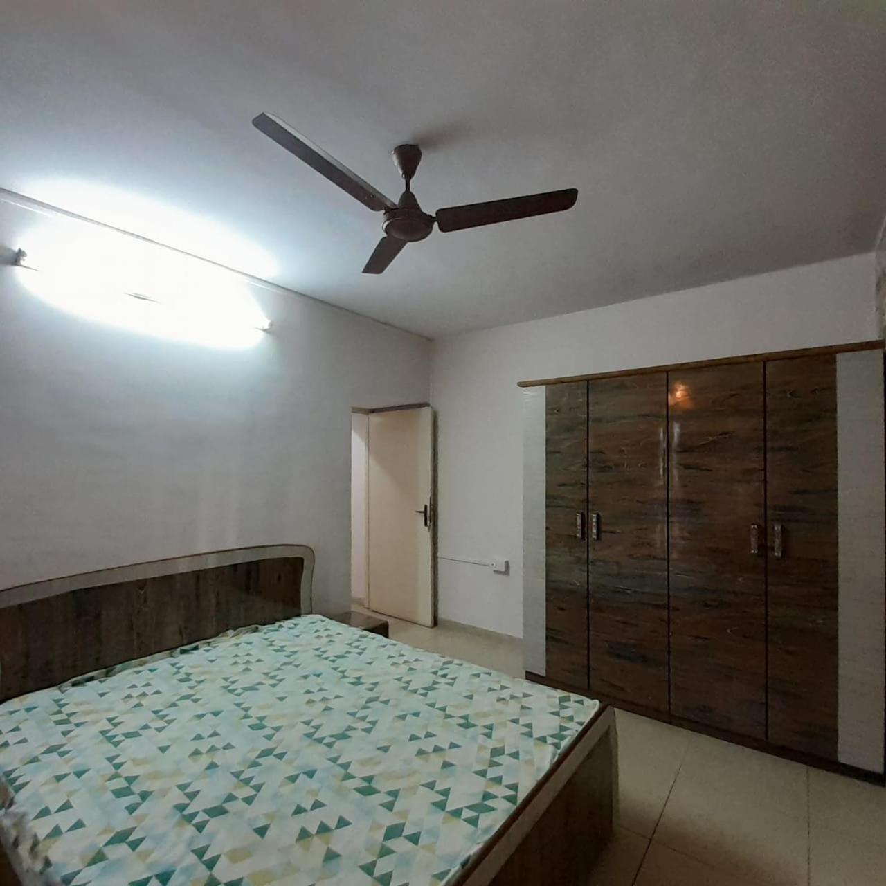 Apartment Spacious And Serene Fully Furnished 2 Bhk Mumbai