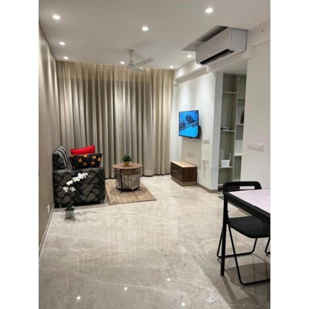 1br Theme In Powai *
